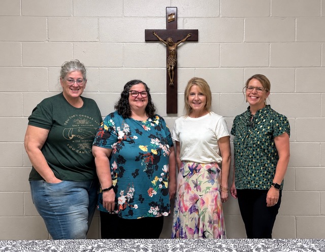 President Karen Kasuske, Vice President Cindy Hilger, Treasurer Kyley Weaver, Secretary Lauri Reisen