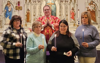 Fr. Brendan Kelly, Pastor; Mary Lou Vossler, Secretary; Rose Oliva, Treasurer; Jaime Jaeger, President and Diana Krupicka, Vice President