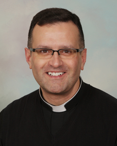 Rev. Steven Thomlison