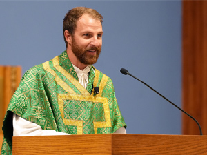 New pastor installed in Mead